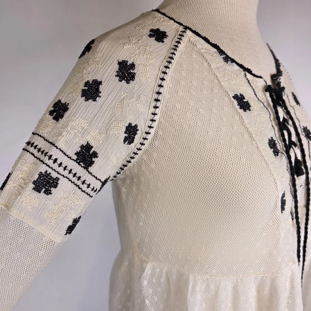 Free People Star Dust Peasant Blouse XS Cream Swiss Dot Mesh Embroidered Hippie - Picture 2 of 8